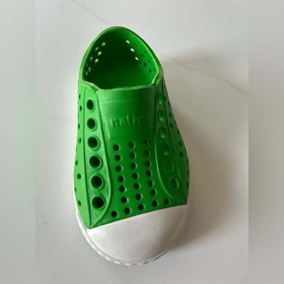 Native sneakers - Picture 4 of 5